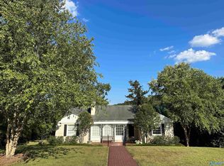 127 Fairoaks St, Gadsden, AL 35901