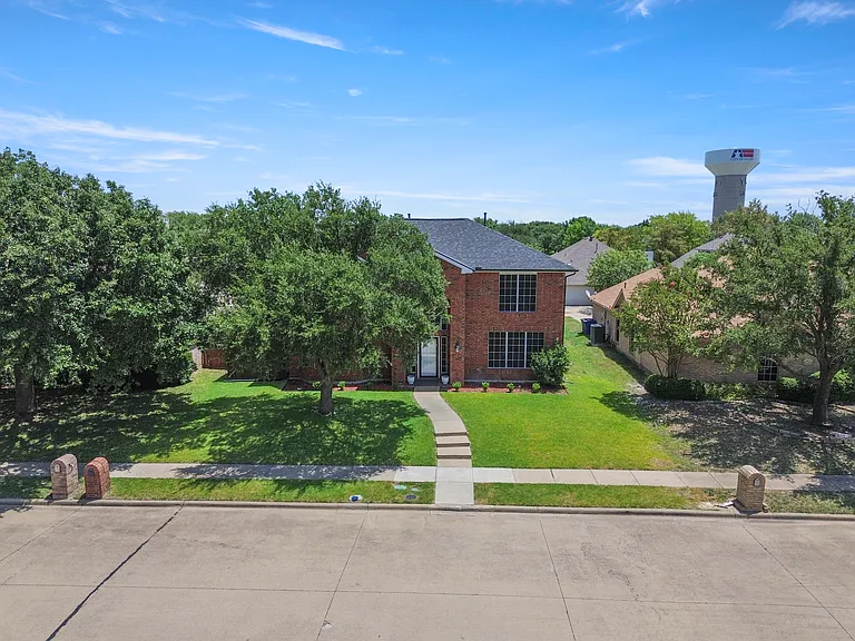 735 Yellowstone Dr — Photo 26
