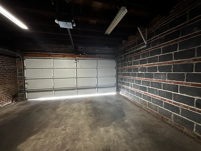1938 W Girard Ave #3 — Photo 32