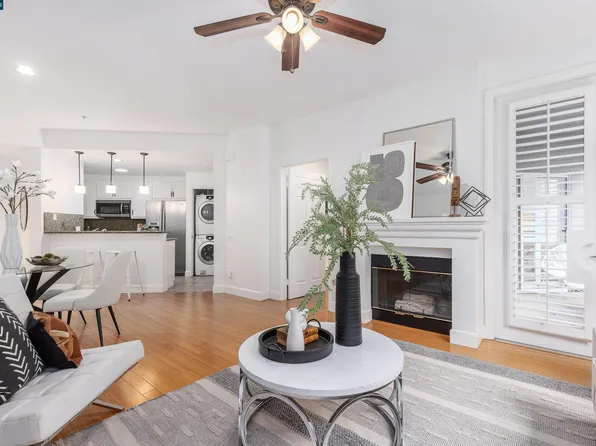 200 Caldecott Ln Unit 110, Oakland, CA 94618