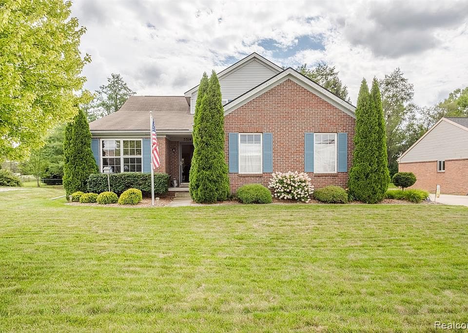 5514 Still Meadow Ln, Grand Blanc, MI 48439 Zillow