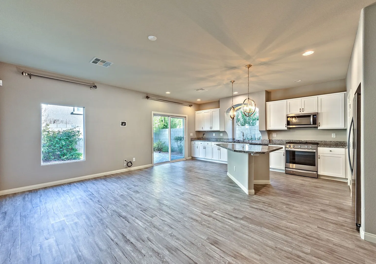 10616 Aphrodite Street, Las Vegas, NV 89183 — Photo 4