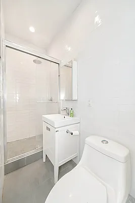 Rented by Living New York | media 7