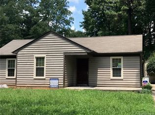 6217 Blue Jay Ln, Charlotte, NC