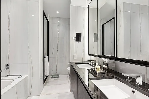 Rented by Compass | media 22