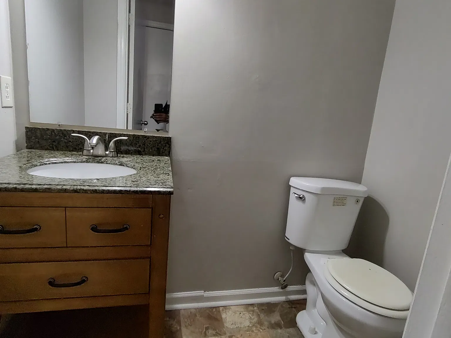 2 bed, 1.5 bath, 991 sqft, $1,400 — Photo 3