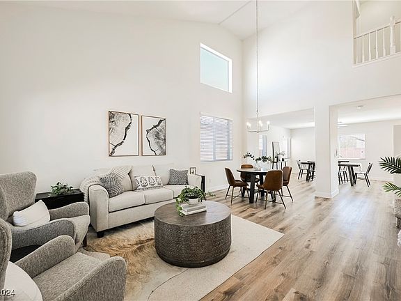 2nd image of 3833 Pecos Park Ave