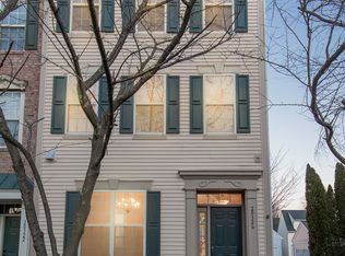 20326 Charter Oak Dr, Ashburn, VA 20147