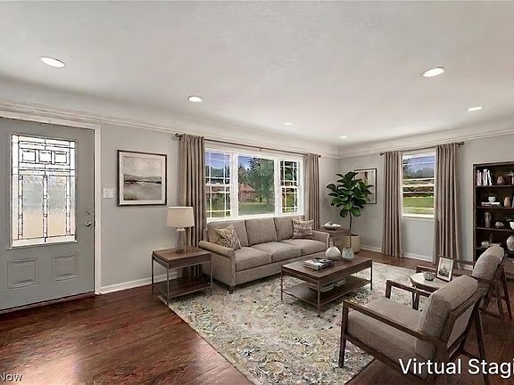 4th image of 7562 Richmond Rd