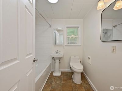 10440 20th Ave S, Seattle, WA, 98168