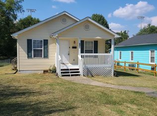 1405 E Chilhowie Ave, Johnson City, TN 37601