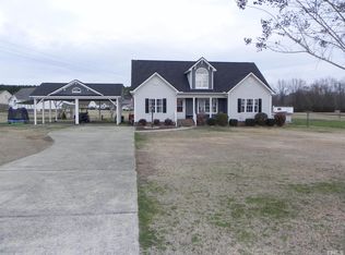 215 W Silverado Ct, Kenly, NC 27542