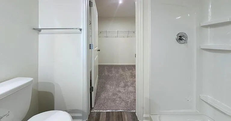 2068 Kentucky Rd — Photo 28