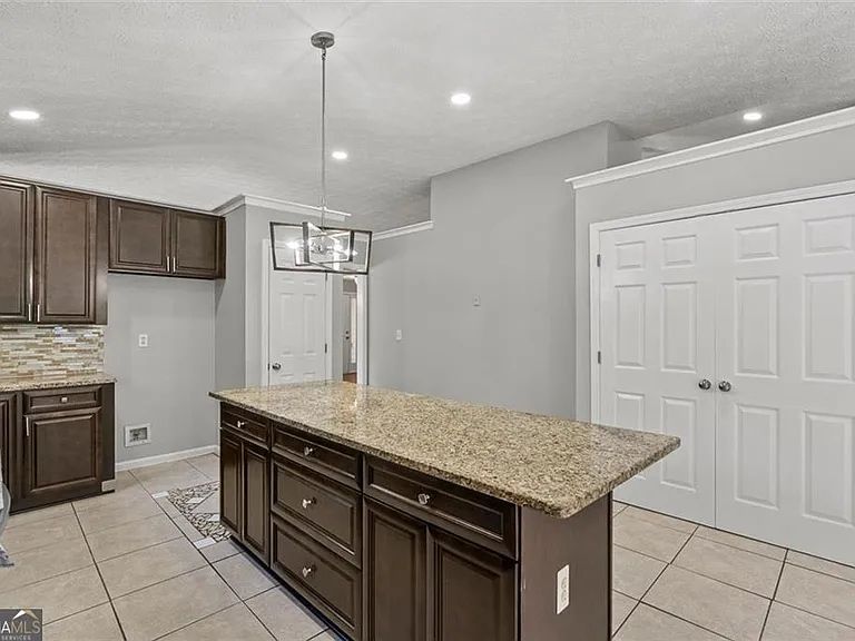 4680 Sterling Oaks Ct — Photo 15