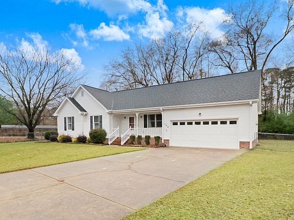 2nd image of 103 Sallie Pl