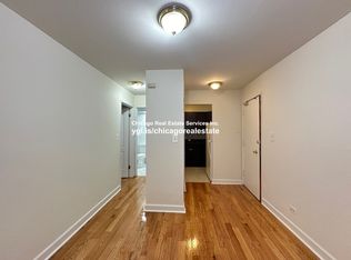 6830 N Sheridan Rd, Chicago, IL 60626