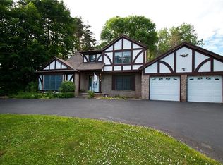 874 Shoemaker Rd, Webster, NY 14580