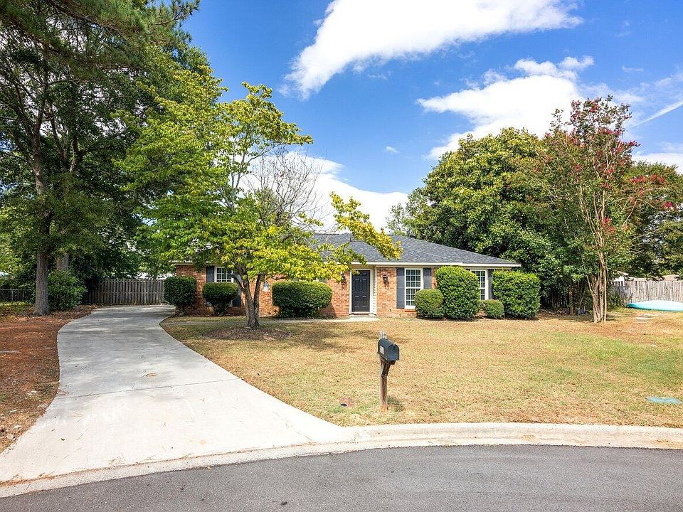 1st image of 318 Meadow Court