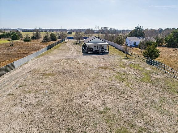 3rd image of 21896 County Road 4072