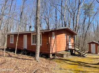 159 Five Mile Meadow Rd #C-957-19, Dingmans Ferry, PA 18328