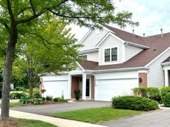 30101 Fowler Cir, Warrenville, IL 60555