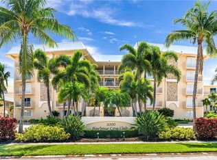3000 Gulf Shore Blvd N APT 208, Naples, FL 34103