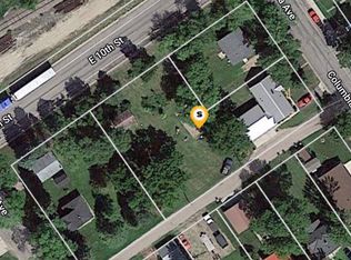 913 Columbia Ave, Morris, MN 56267
