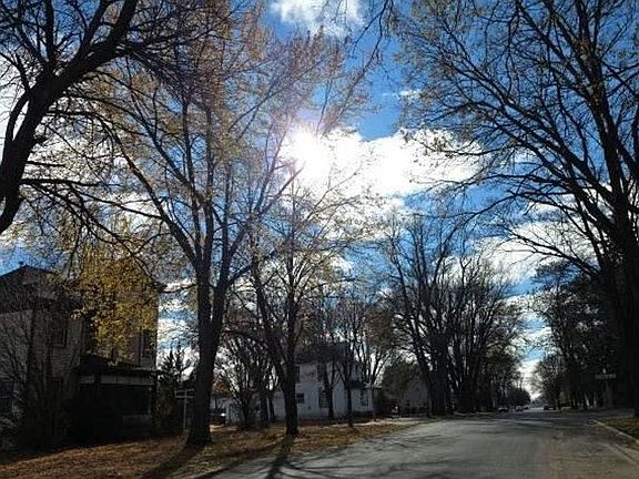5th image of 456 2nd St