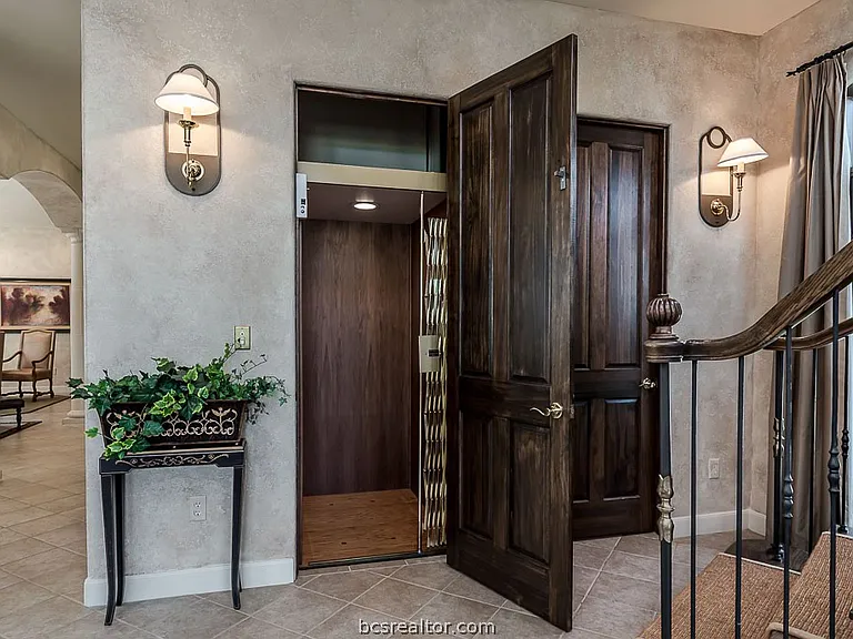 4763 Stonebriar Cir — Photo 17