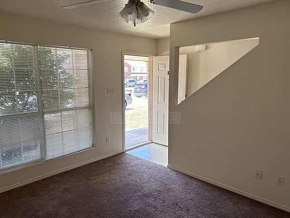 4th image of 4500 Deek Dr APT B