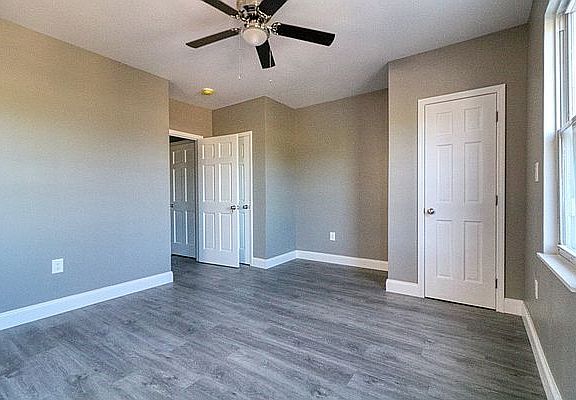 5th image of 310 W 238th St #1