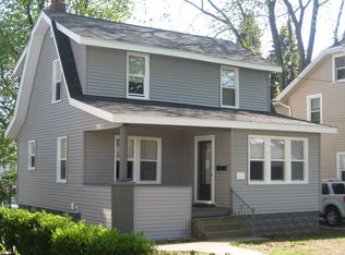 1844 Java St, Akron, OH 44305