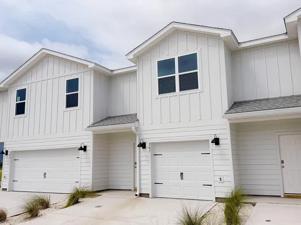 207 Salt Creek Ln, Mexico Beach, FL 32456