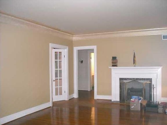 5th image of 509 Duperier Ave