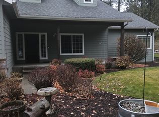 8964 N Hauser Lake Rd, Hauser, ID 83854