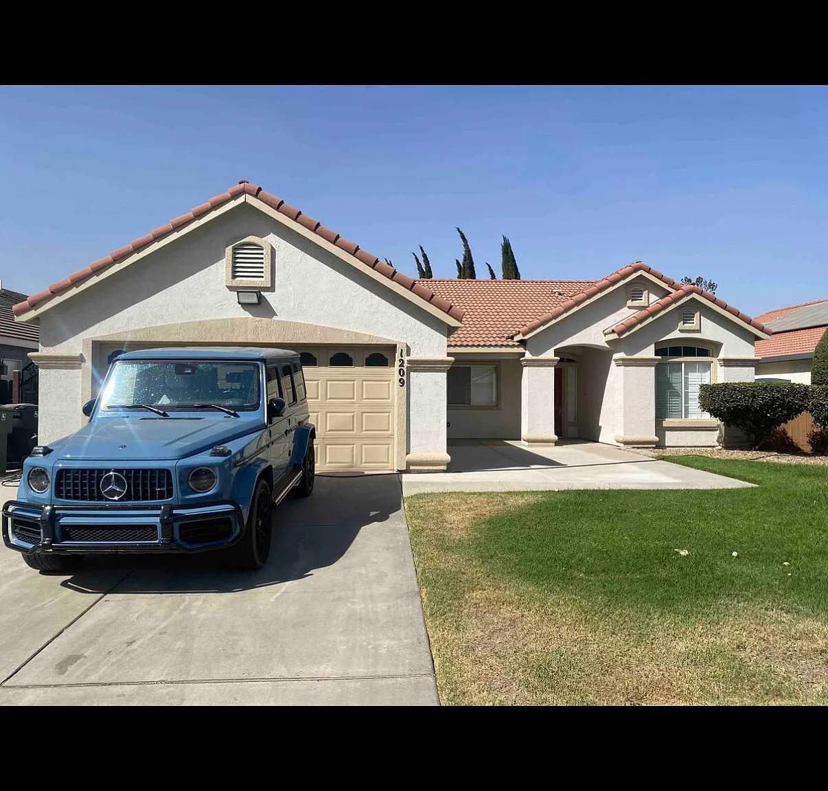 1209 Fairway Dr — Photo 1
