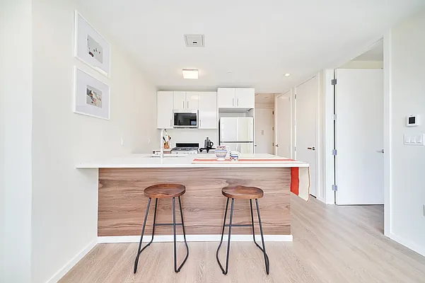 Rented by Living New York | media 24