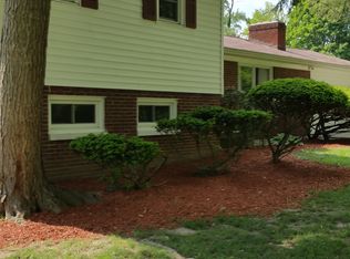 5858 Kathryn Dr, Indianapolis, IN 46228