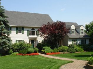 36 Manor Rd, Patterson, NY 12563