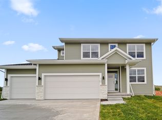 4128 6th Ave SW, Altoona, IA 50009