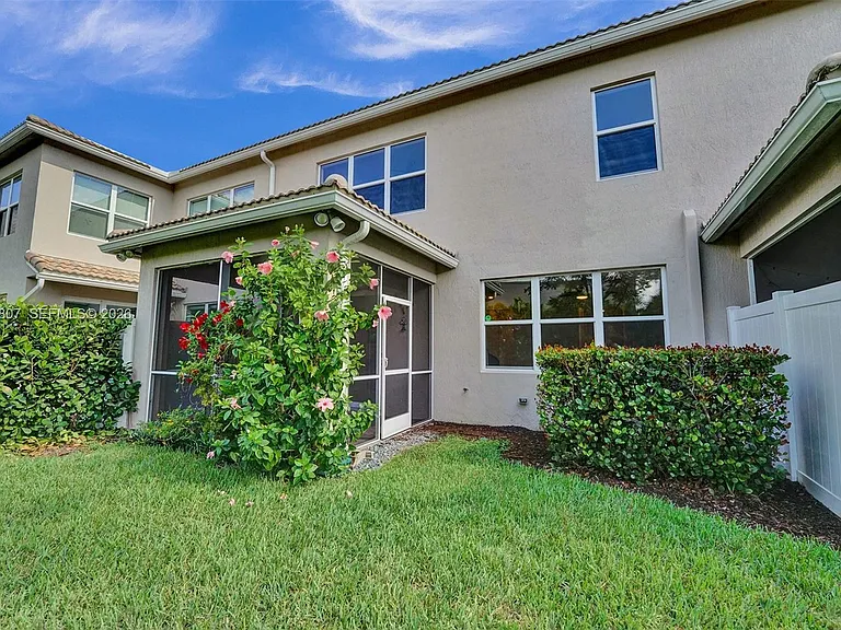 4764 Eucalyptus Dr — Photo 51