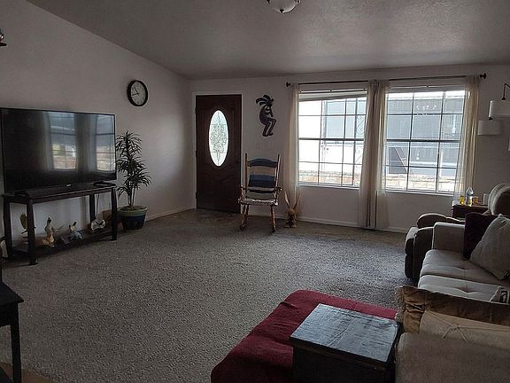 4th image of 14362 E Warren Dr