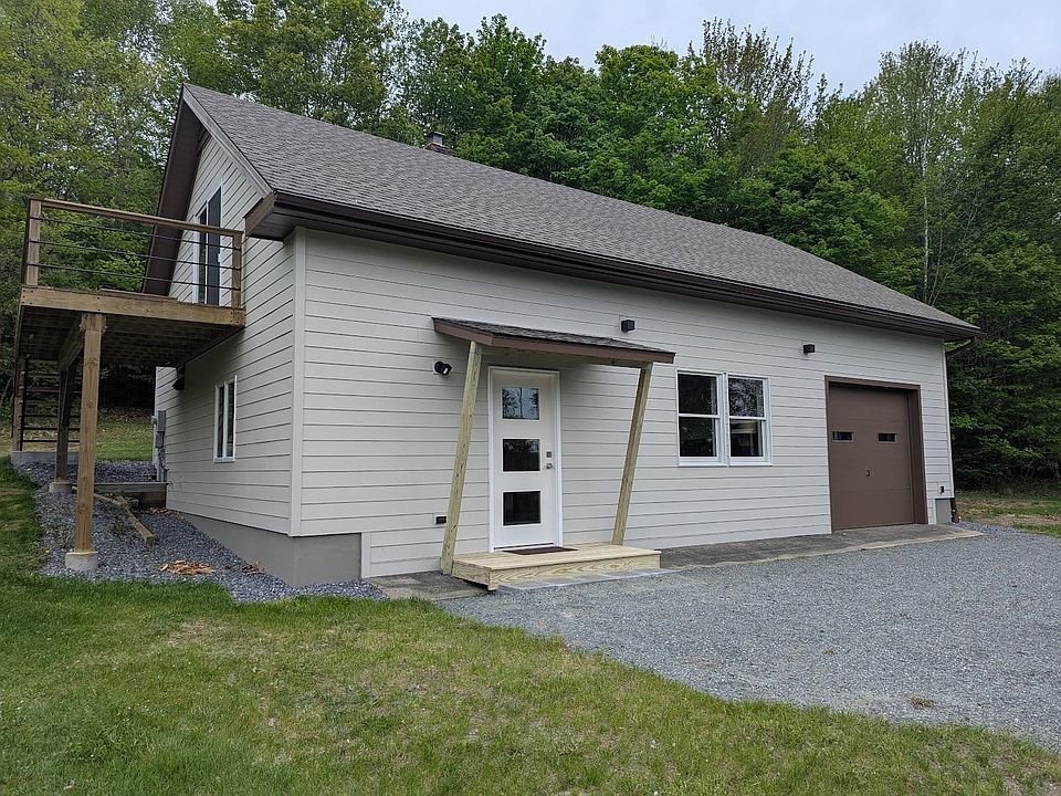 1st image of 598 Sheldon Brook Road