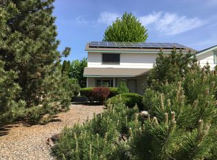 2361 Hummingbird Ln, West Richland, WA