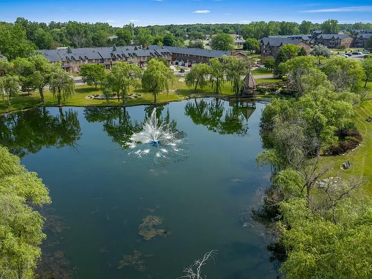 Beautiful Lake Views