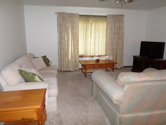 3rd image of 16 Township Road 1216