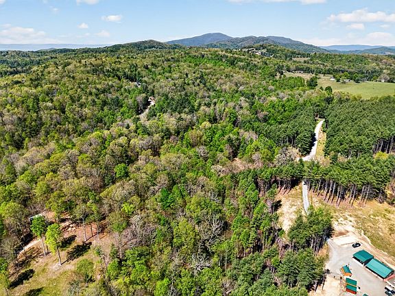 5th image of 11 Ridge Line Trl