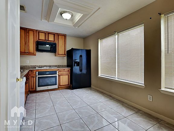 4th image of 10303 Appleridge Dr