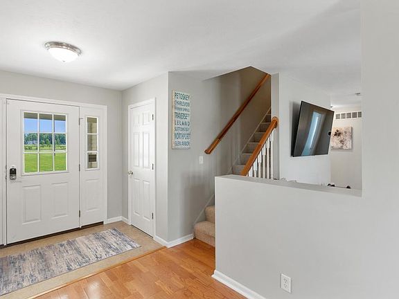 2nd image of 6097 Summerside Dr