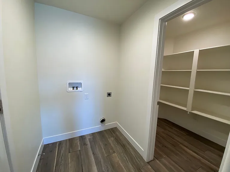 1664 N Dixie Downs Road — Photo 11